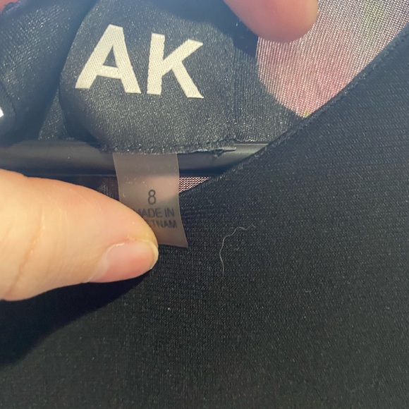 Dress - Picture 2 of 3